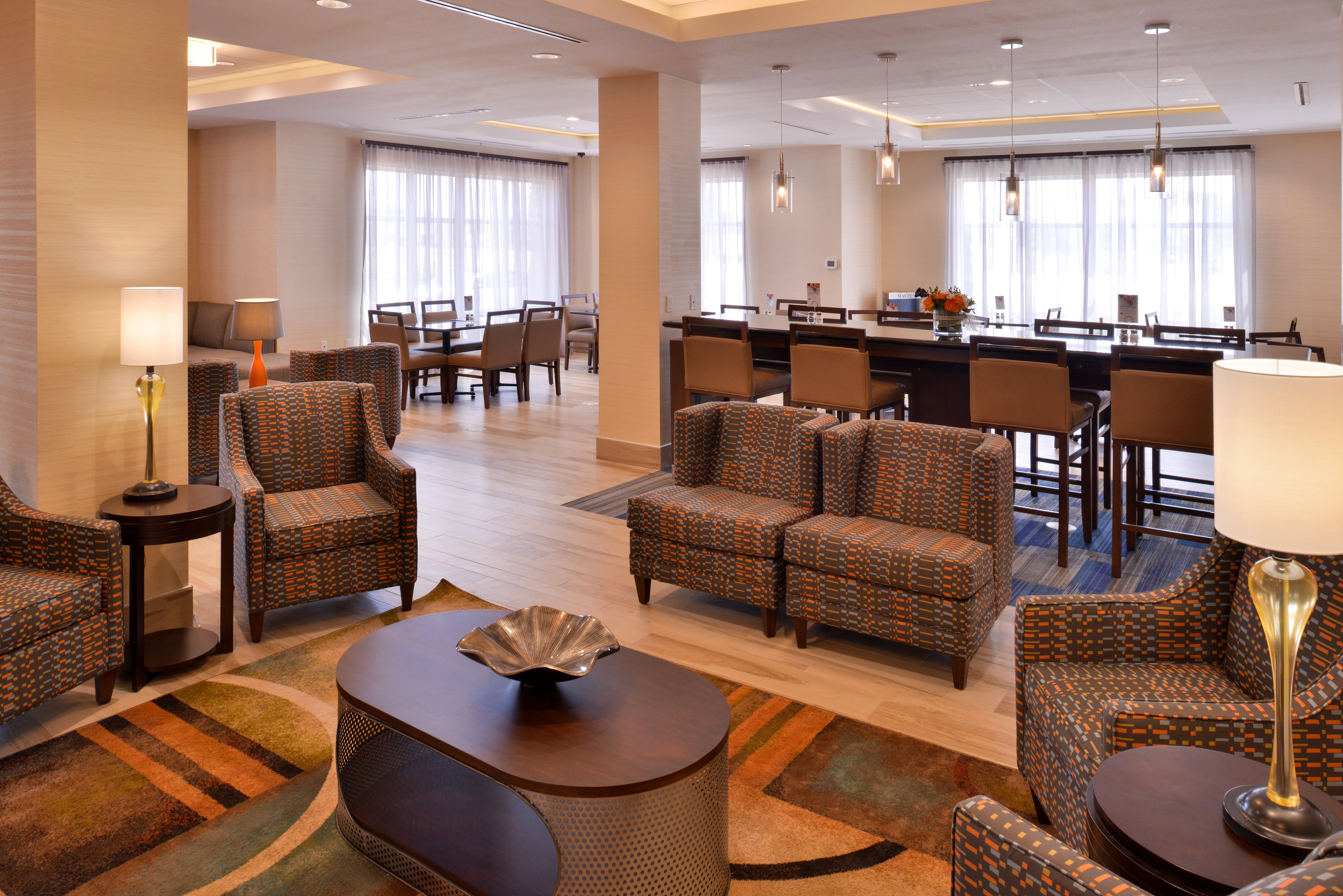 Holiday Inn Express Hotels & Suites Loma Linda By Ihg Exterior foto